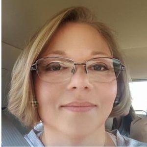 Meet your Posher, Lynn